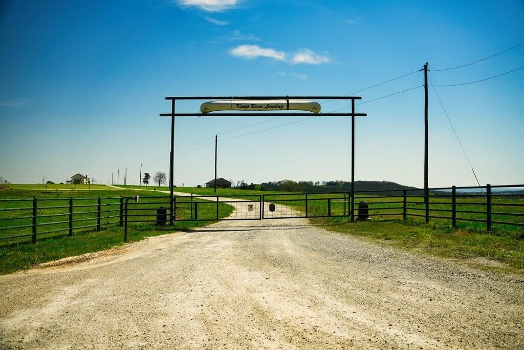 Property Photo:  50 & 60 River Run Road  AR 72632 