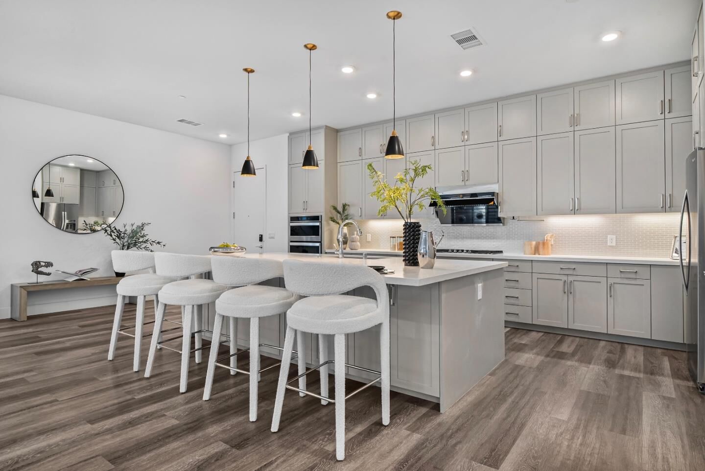 Property Photo:  2358 Velocity Common 206  CA 94539 