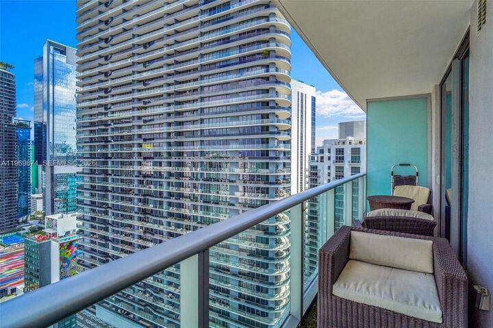 Property Photo:  1100 S Miami Ave 3508  FL 33130 