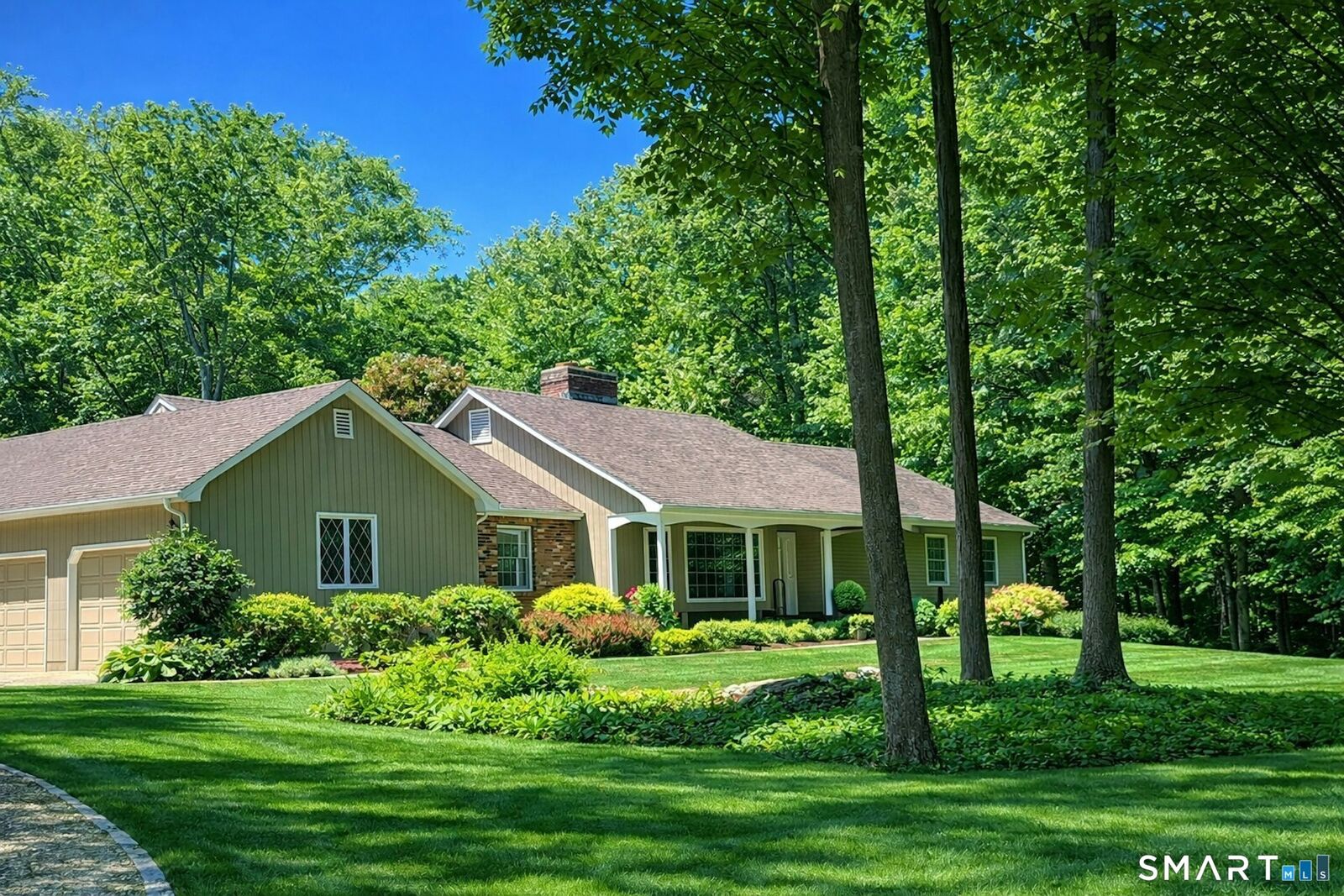 Property Photo:  295 Judd Road  CT 06612 