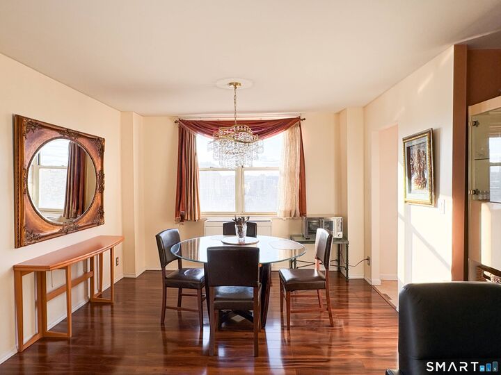 Property Photo: 50 Glenbrook Road Apt 9C CT 06902