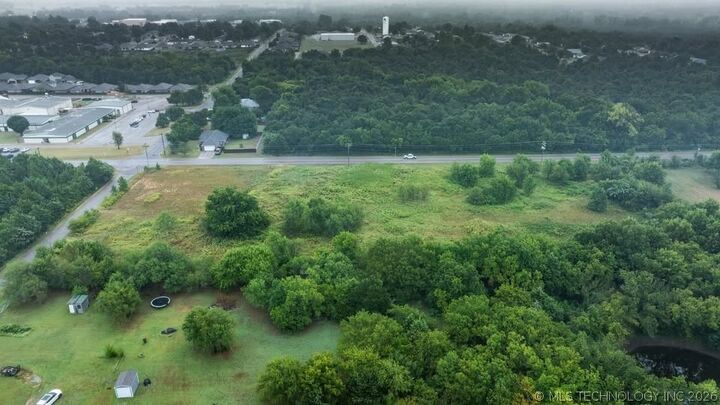 Property Photo: 12990 Montana Street OK 73049