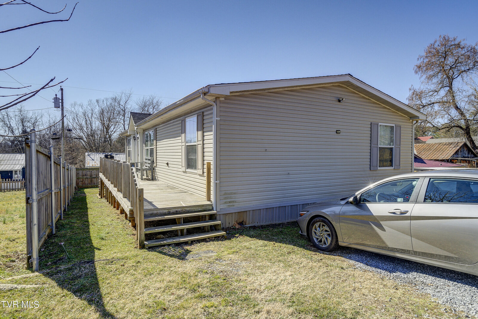 Property Photo: 918 Hopson Street TN 37601