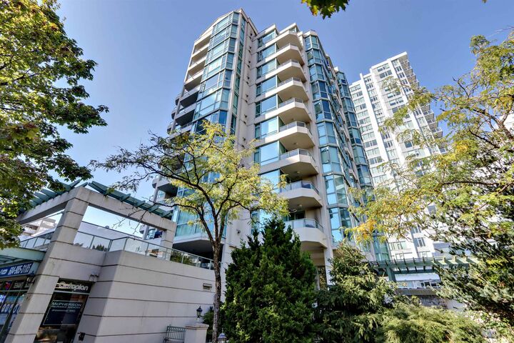 Property Photo: 140 E 14th Street 1203 BC V7M 1J2