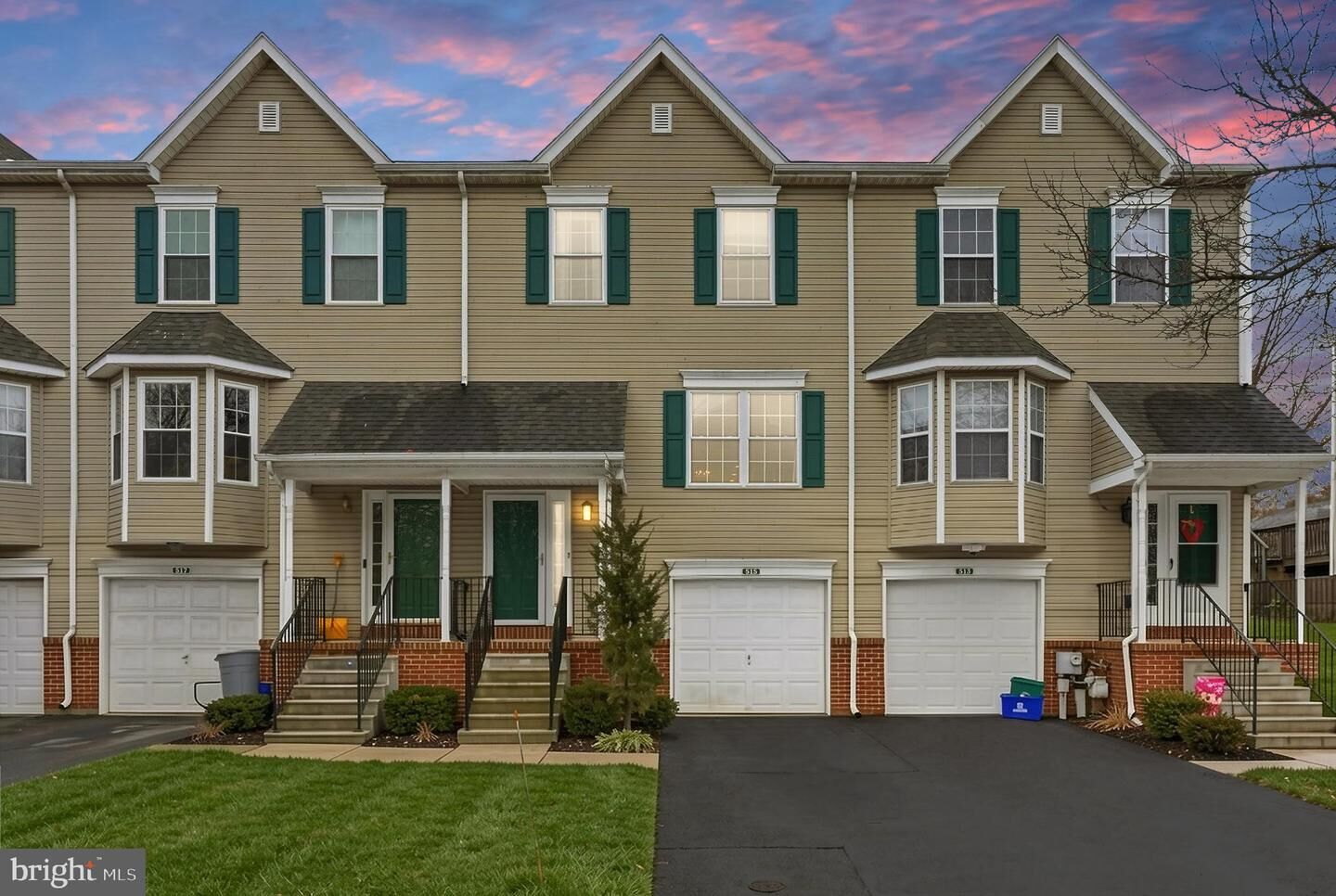 Property Photo:  515 Williamsburg Way  PA 19406 