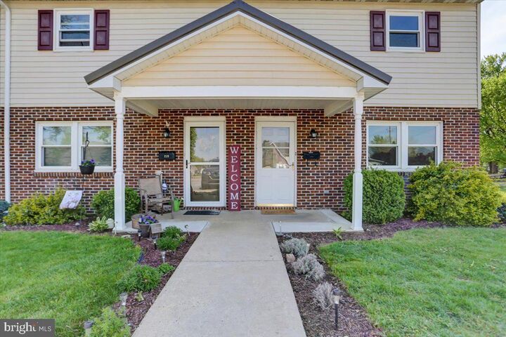 Property Photo:  217-219 N Linden Avenue  PA 17225 