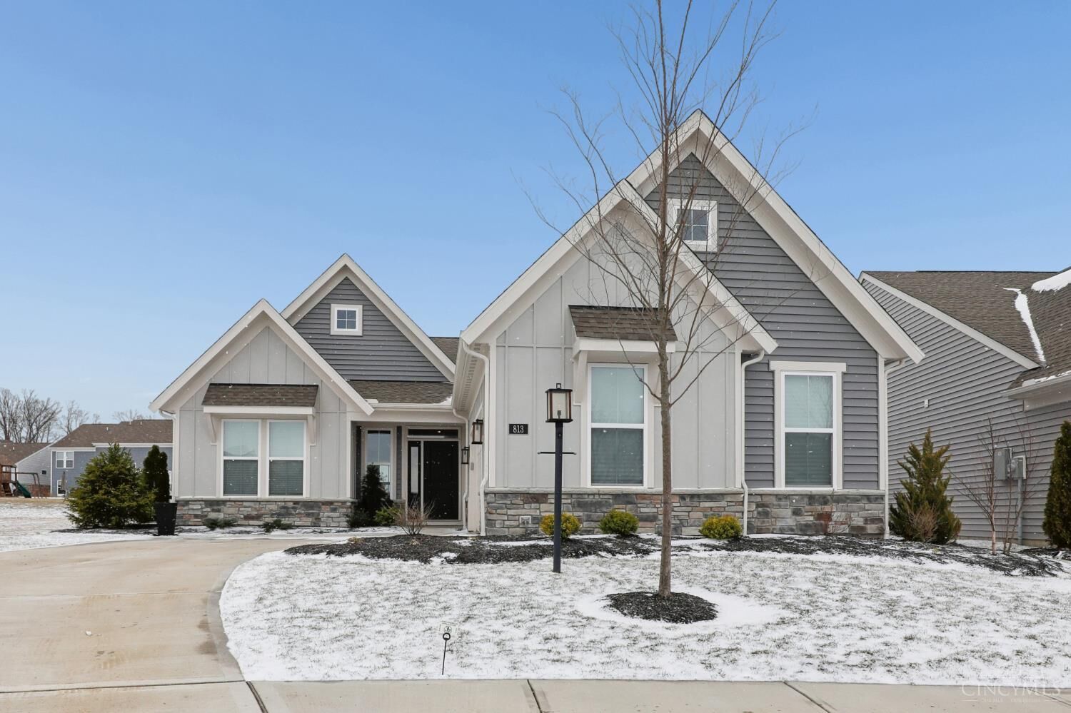 Property Photo:  813 Mulligan Place  OH 45036 