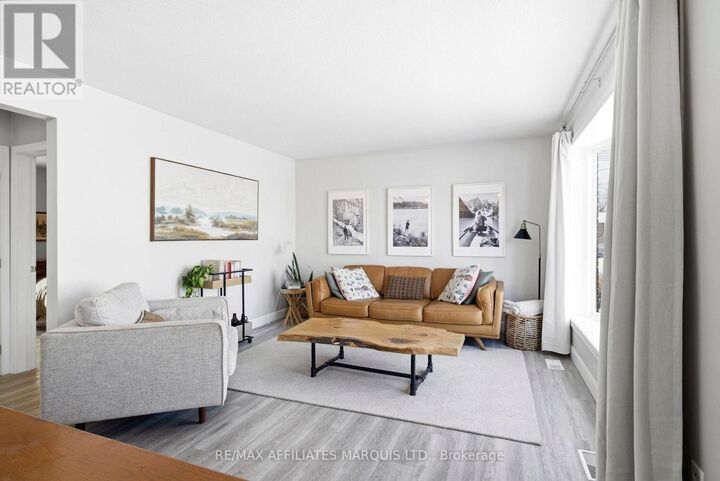 Property Photo:  1057 Roy Avenue  ON K6H 4C2 