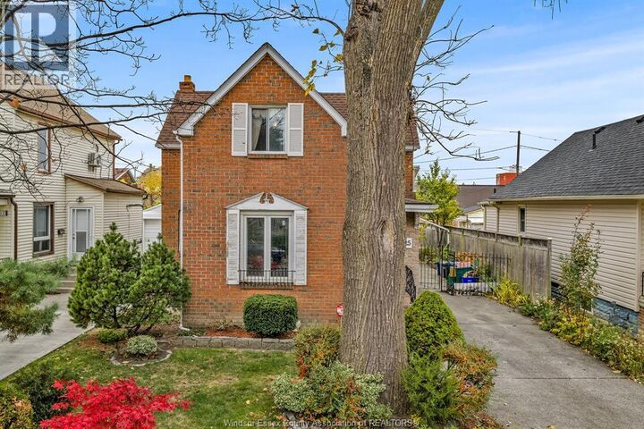 Property Photo:  1025 Langlois Avenue  ON N9A 2H4 