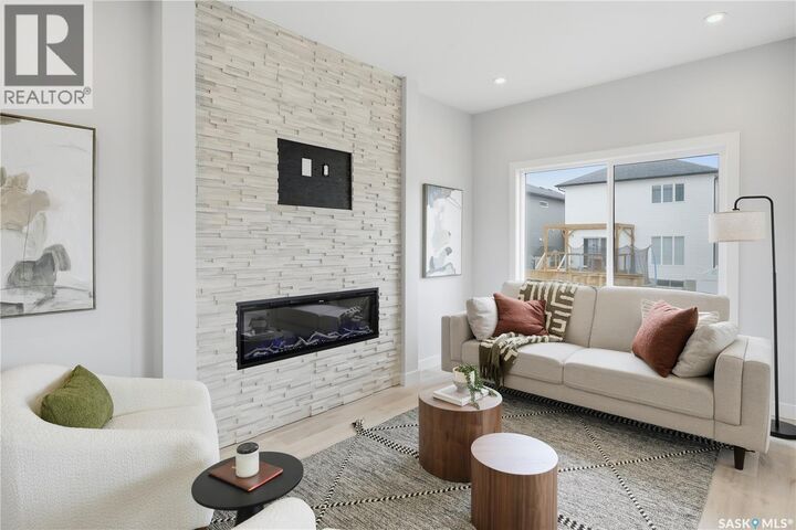 Property Photo:  5545 Kennett Square  SK S4V 4C5 