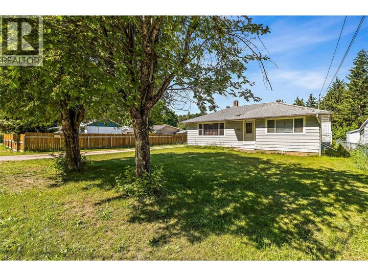 Property Photo:  6641 50th Street Northeast  BC V0E 1K0 