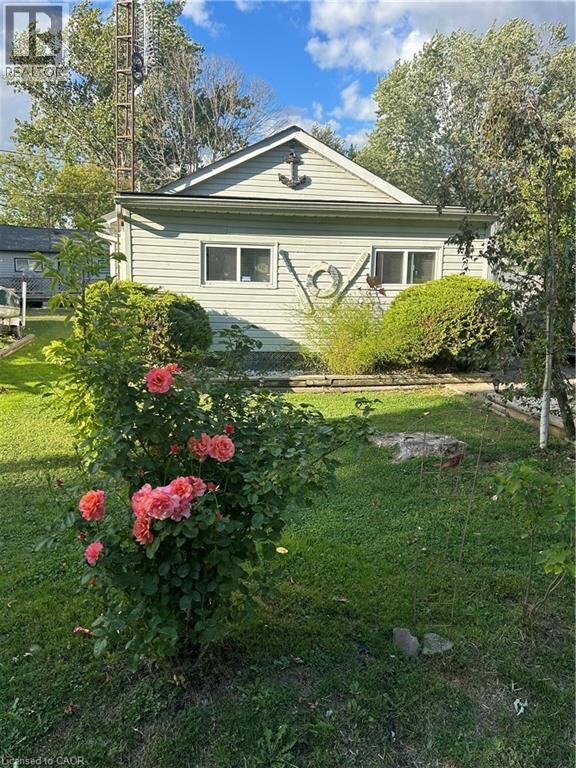 Property Photo: 17 Maple Lane ON N0A 1P0