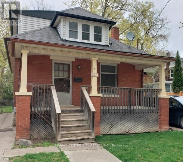 Property Photo:  248 Emery Street East  ON N6C 2E2 