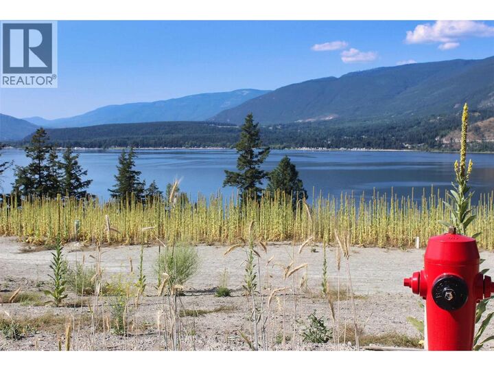 Property Photo: 3648 Braelyn Road 5 BC V0E 2X1