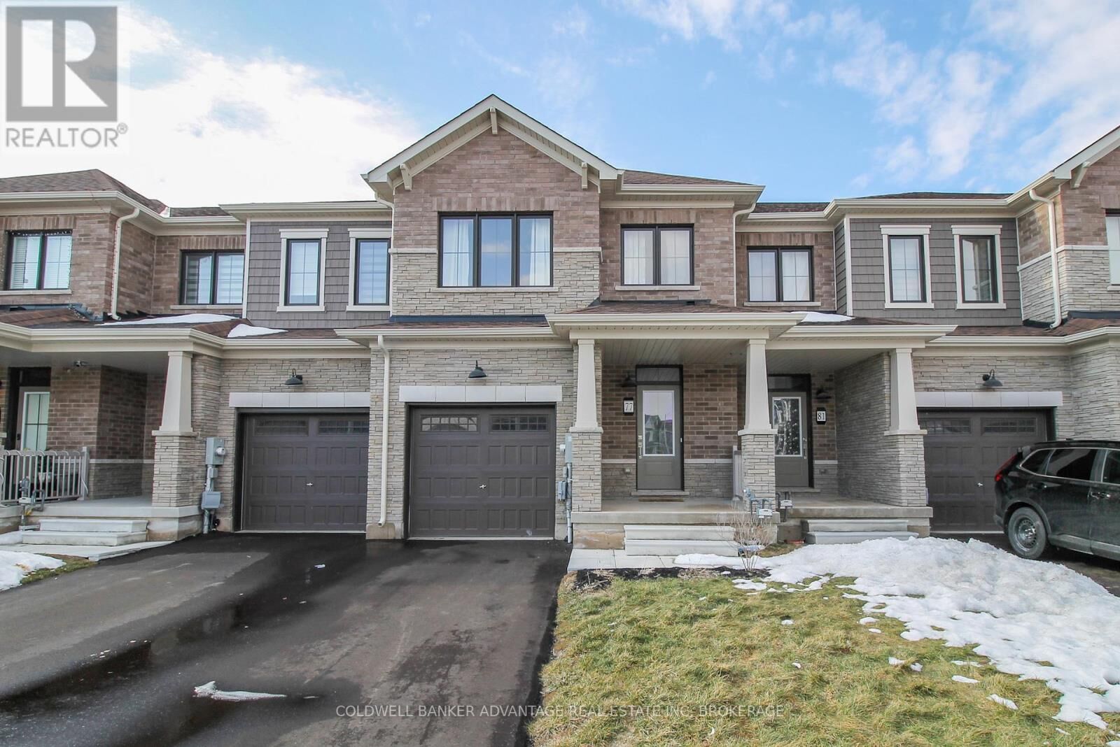 Property Photo:  77 Keelson Street  ON L3B 0M4 