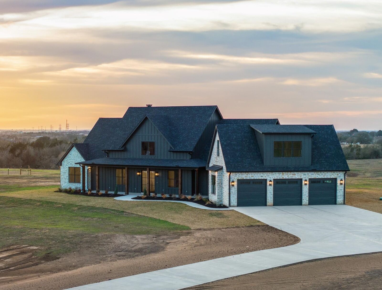 Property Photo:  424 Pleasant Hill School Road  TX 77833 