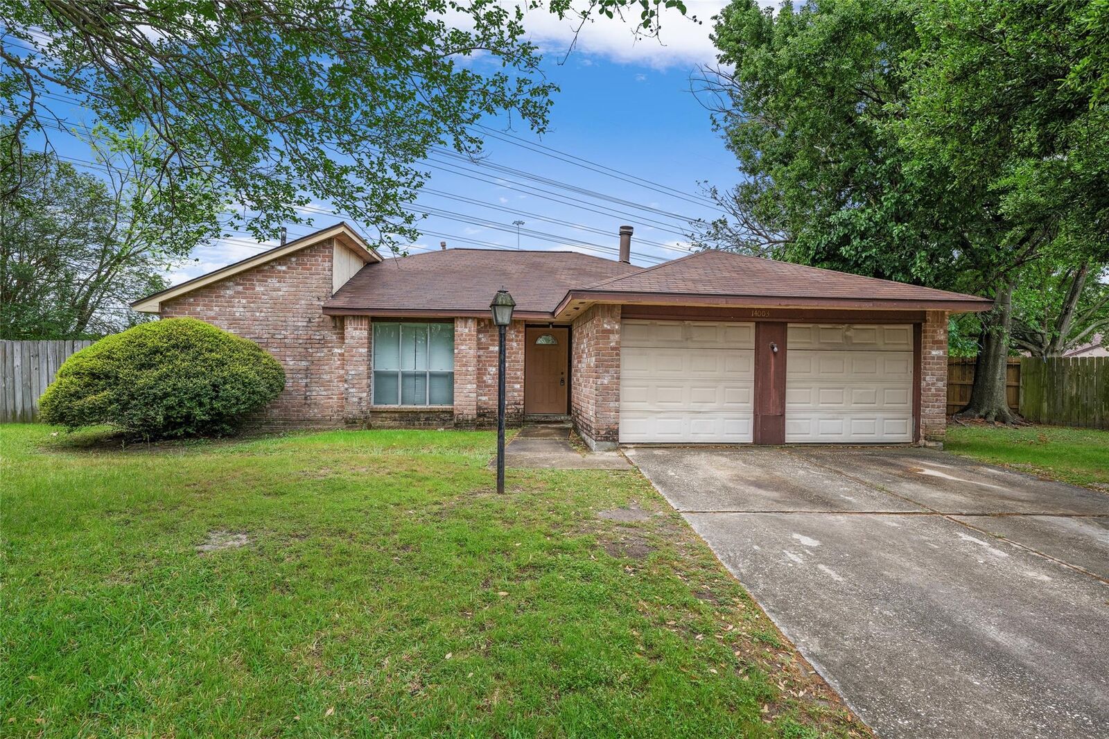 Property Photo: 14003 Valley Grove Drive TX 77066