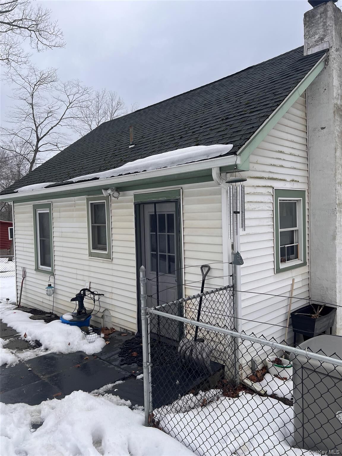 Property Photo: 206 Lakeview Road NY 12590