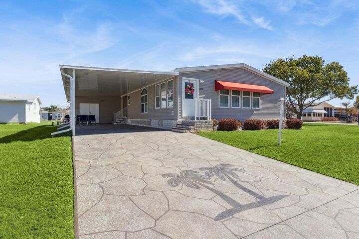 Property Photo:  6636 Westchester Drive NE  FL 33881 