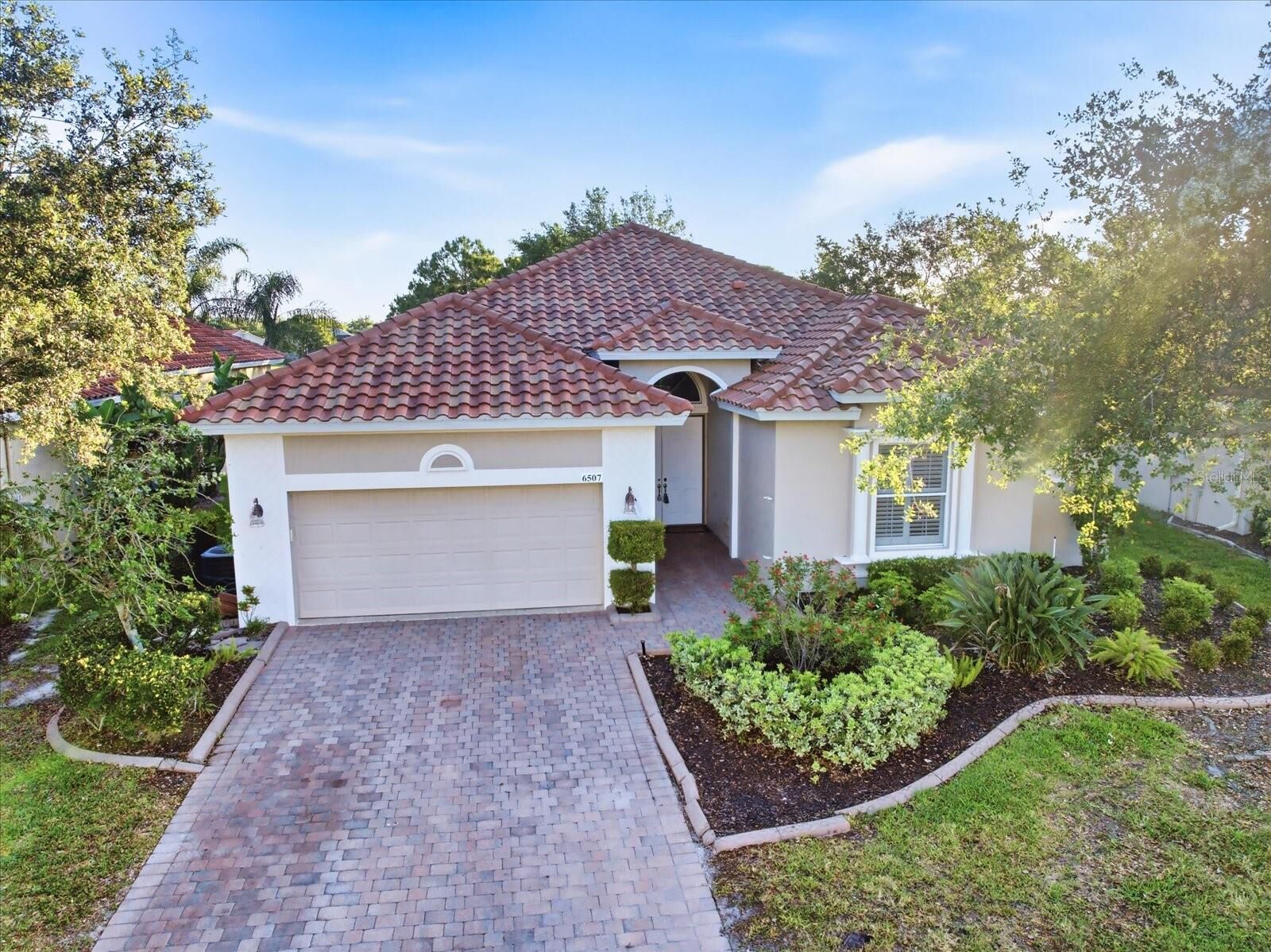Property Photo: 6507 41st Court E FL 34243