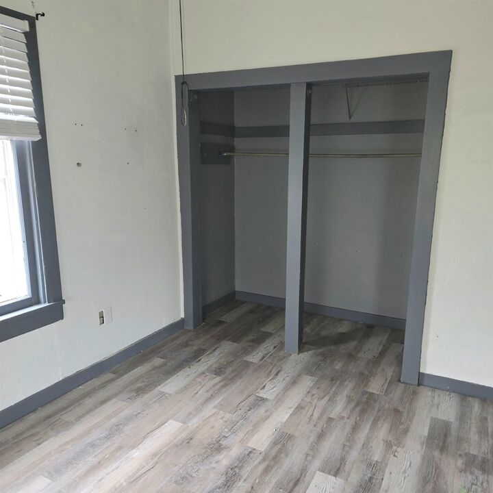 Property Photo:  1107 Elm Street  MI 48706 