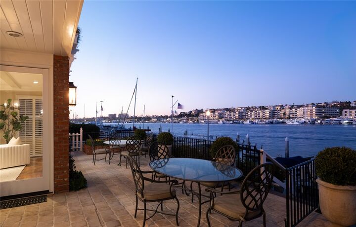 Property Photo:  600 Via Lido Nord  CA 92663 
