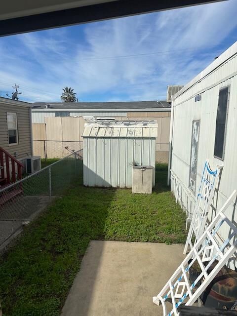 Property Photo:  7 4th Street  CA 95660 