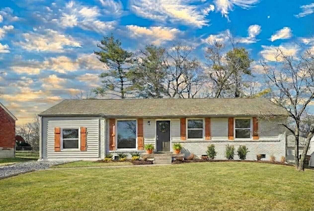 Property Photo: 2534 Woodberry Dr TN 37214