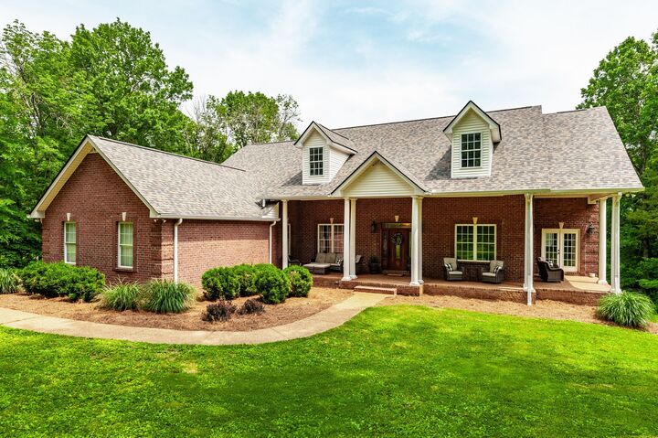 Property Photo:  311 Pond Dr  TN 37066 