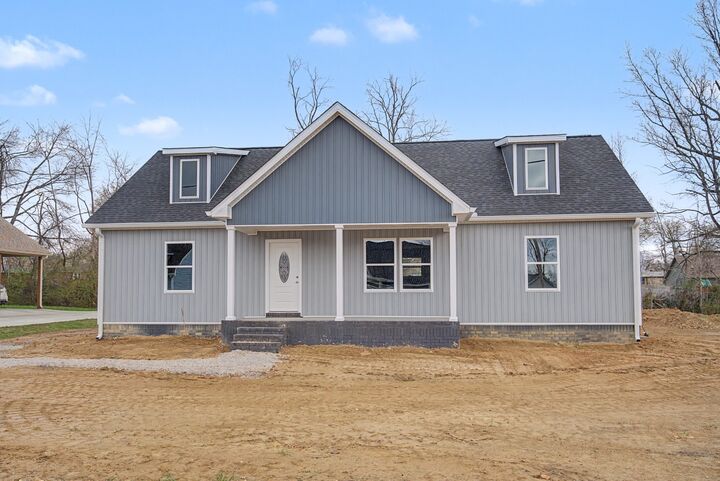 Property Photo:  322 Cassie Dr  TN 37083 