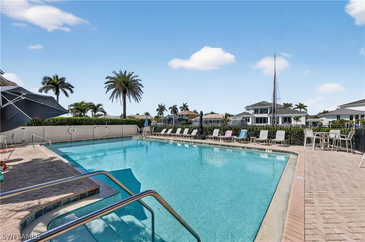 Property Photo: 845 Collier Court 302 FL 34145