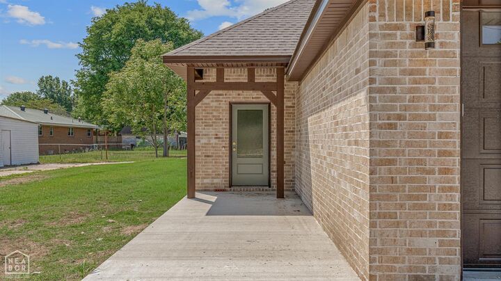 Property Photo:  303 Hogan Avenue  AR 72447 
