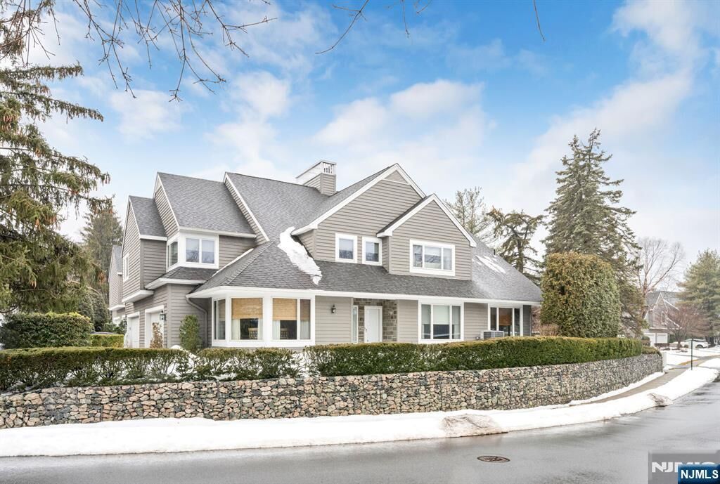 Property Photo: 122 Brewster Road NJ 07481