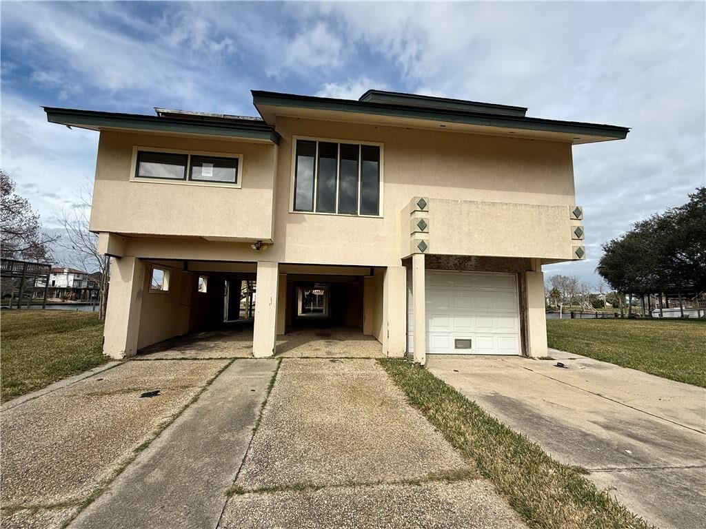 Property Photo:  20637 Old Spanish Trail  LA 70129 