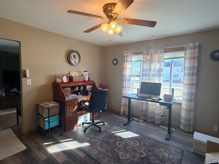 Property Photo:  601 Evans St  IA 51055 