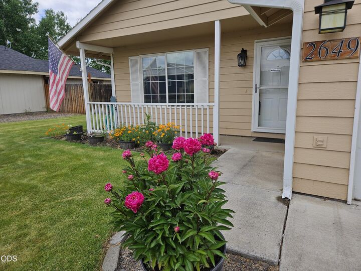 Property Photo: 2649 NE Sugarpine Road OR 97754