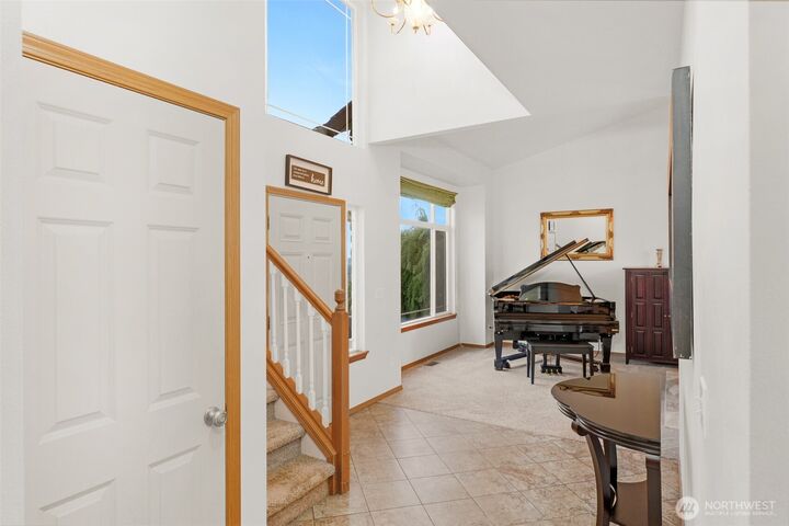 Property Photo: 8331 76th Avenue NE WA 98270