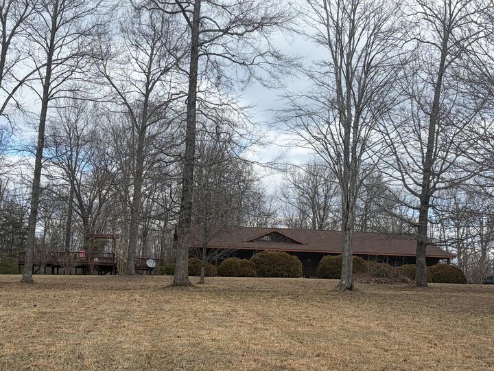 Property Photo:  405 Booth Lane  TN 37321 