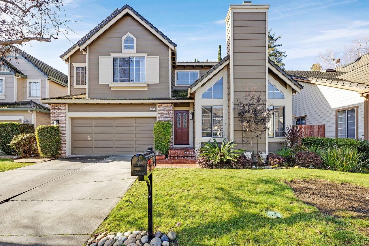Property Photo: 132 Danbury Lane CA 94061