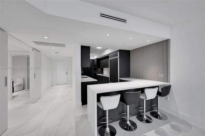 Property Photo: 1850 S Ocean Dr 1808 FL 33009