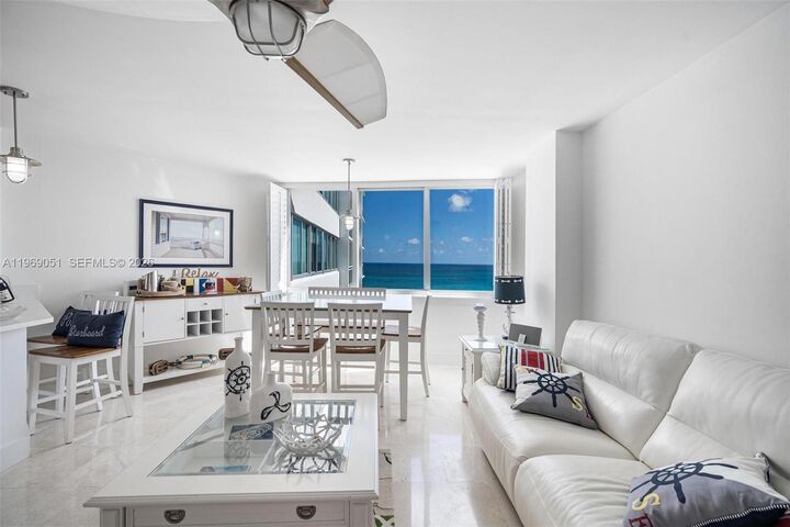 Property Photo: 7135 Collins Ave 1522 FL 33141