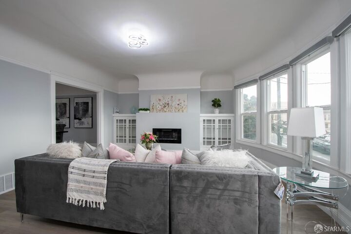 Property Photo:  1482 18th Avenue  CA 94122 