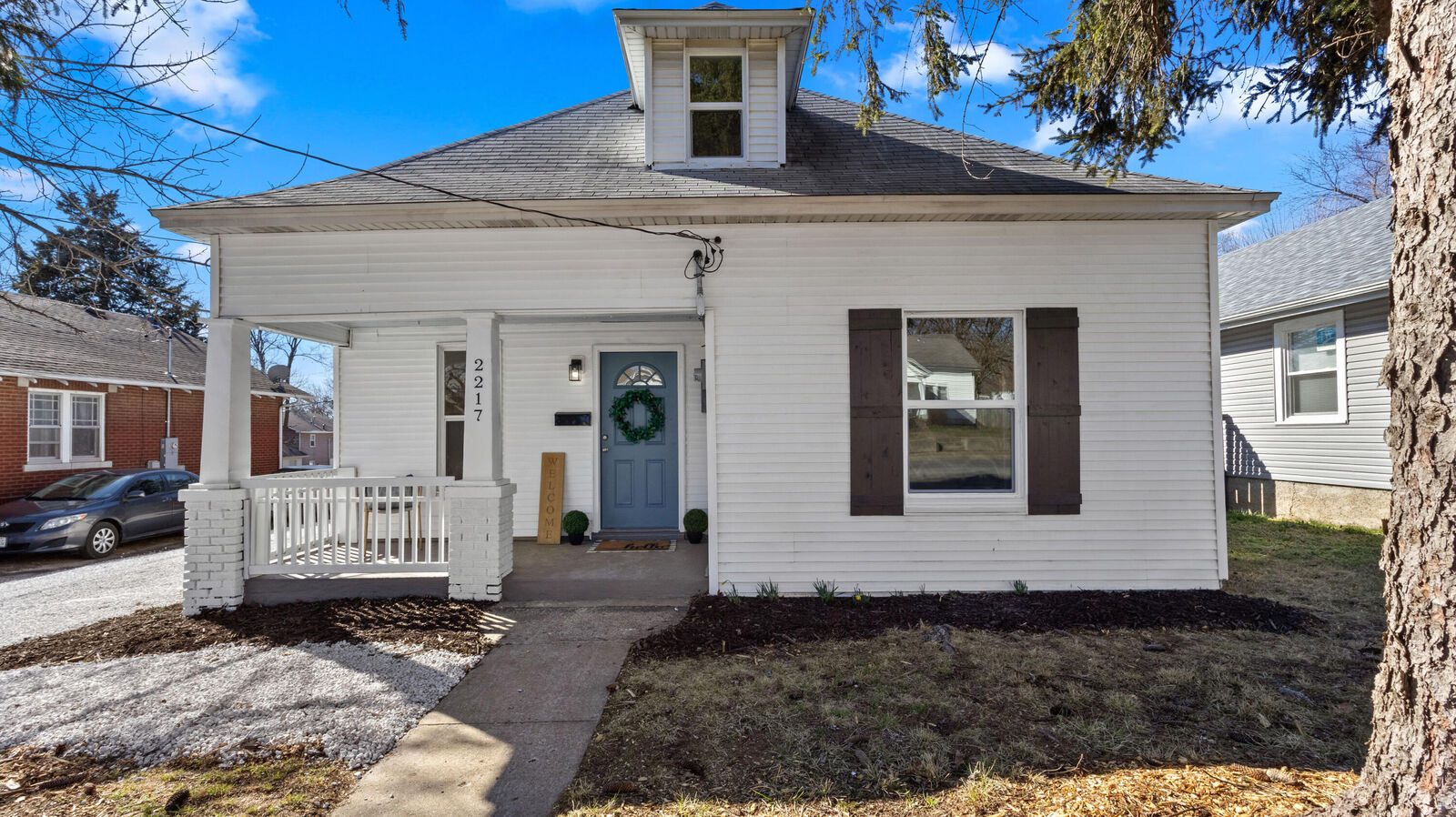 Property Photo:  2217 N National Avenue  MO 65803 
