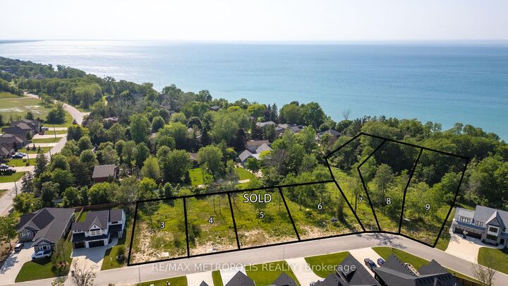 Property Photo:  7015 Blue Coast Heights  ON N0N 1E0 