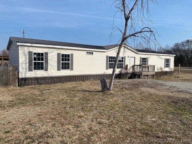 Property Photo:  400 N Unitah Street  OK 74455 