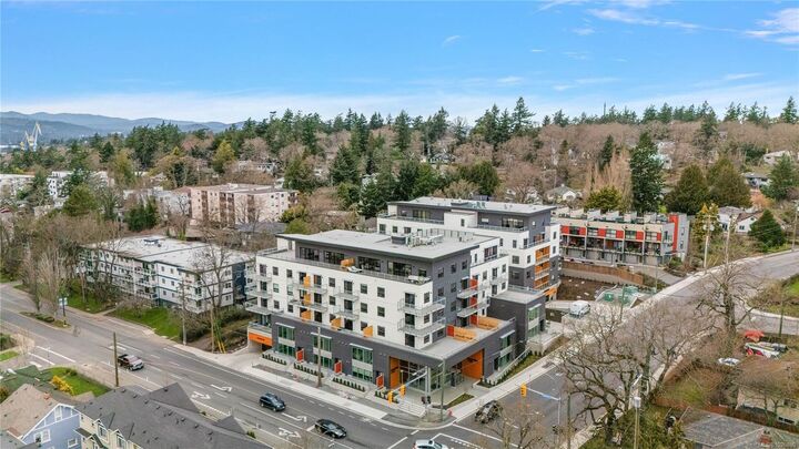 Photo de la propriété:  1102 Esquimalt Rd 203  BC V9A 0L3 
