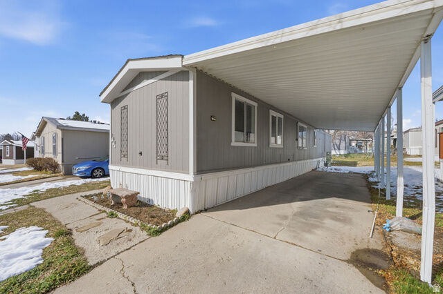 Property Photo:  935 E 3000 N 183  UT 84040 