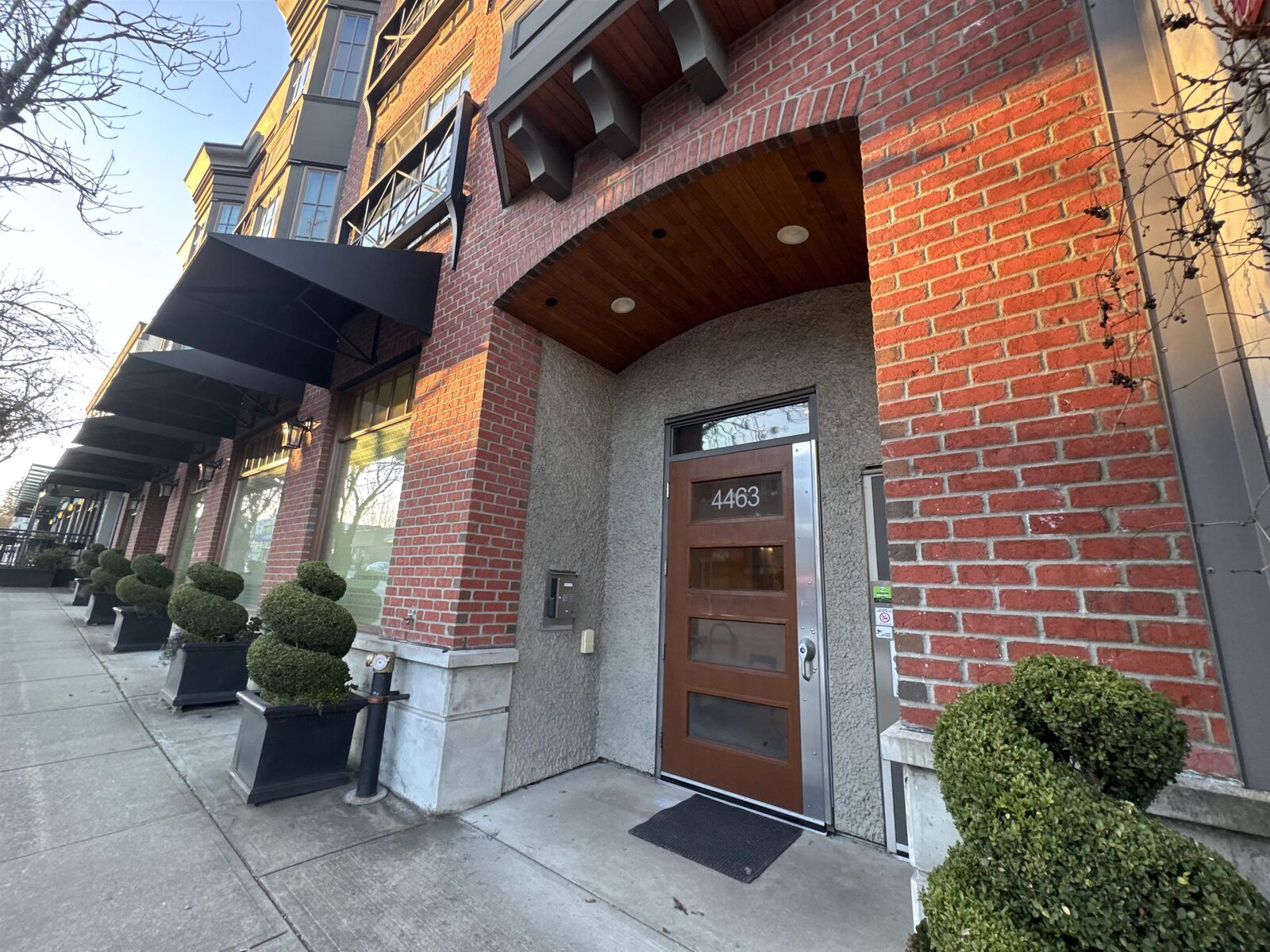 Property Photo: 4463 W 10th Avenue 305 BC V6R 2H8