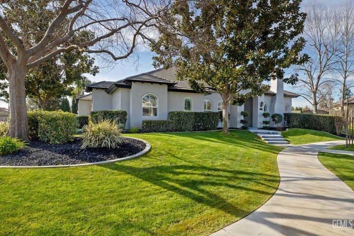 Property Photo:  12401 Southworth Court  CA 93311 