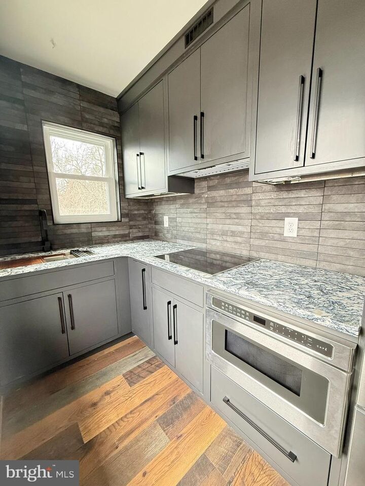 Property Photo:  295 E Main Street Unit 2  PA 17036 